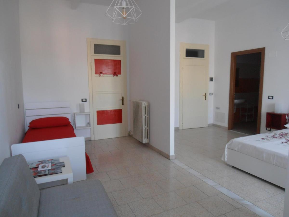 B&B Timo E Rosmarino Sermide Zewnętrze zdjęcie